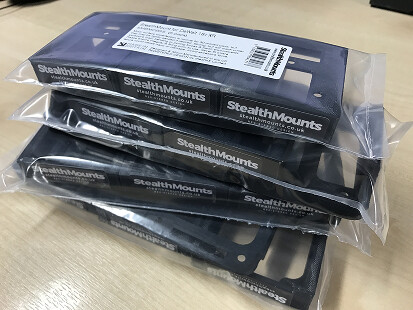 Cordless tool battery mount